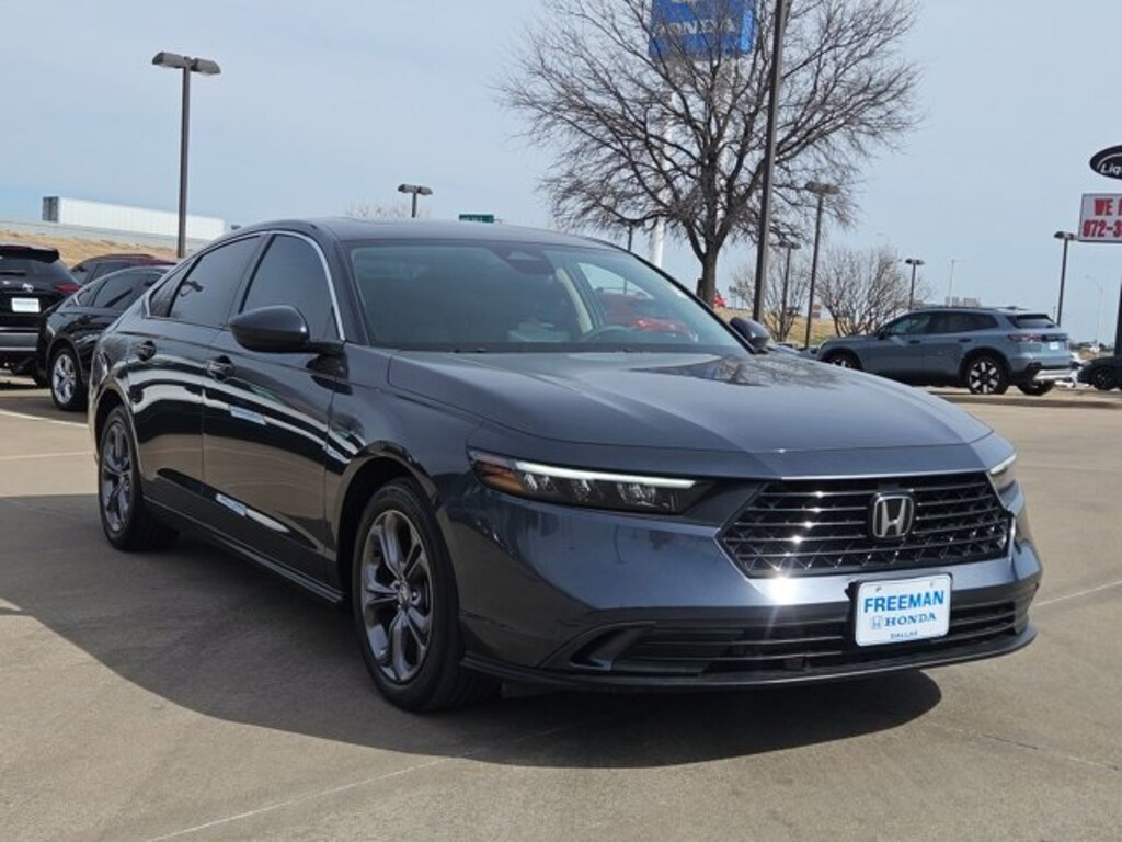Used 2024 Honda Accord EX Sedan