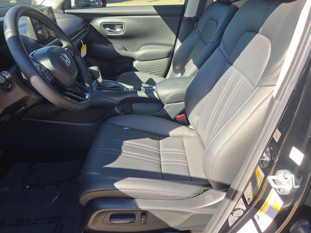 2025 Honda HR-V EX-L - Photo 15
