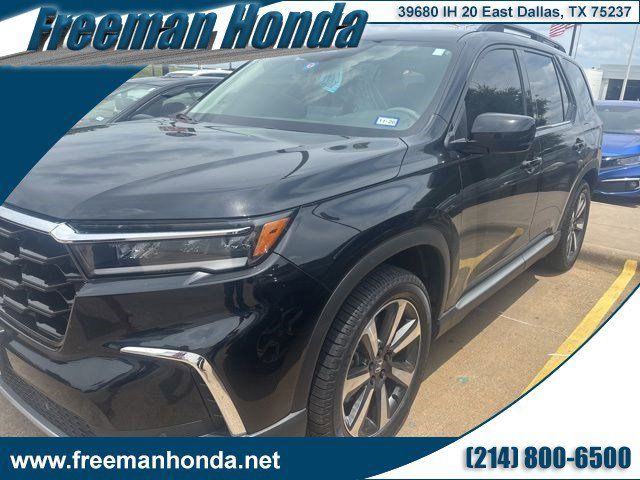 2024 Honda Pilot Touring 2WD's photo