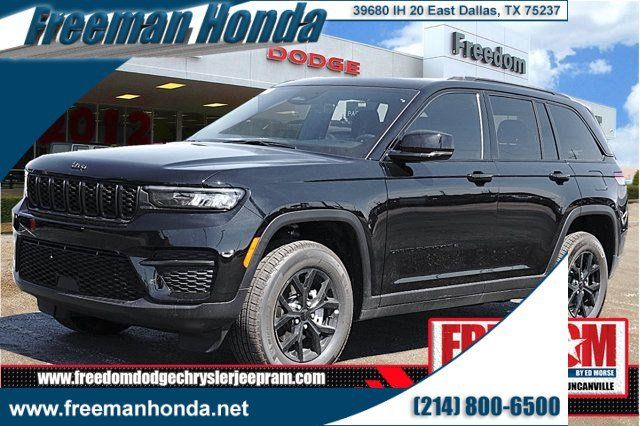 2025 Jeep Grand Cherokee Altitude X 4x4's photo