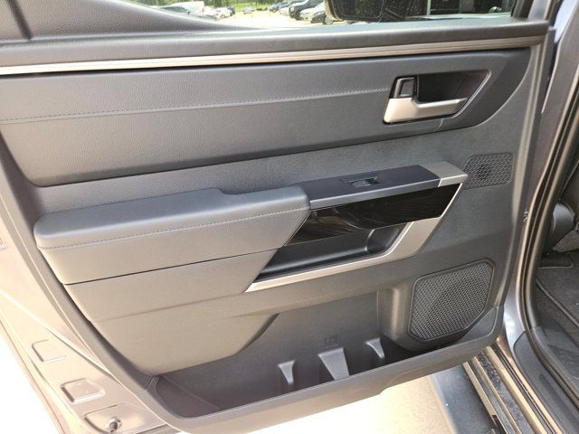 2024 Toyota Tundra Limited - Photo 12