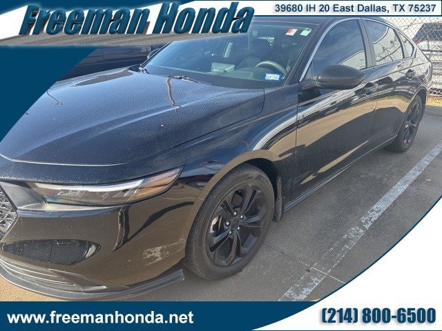 2023 Honda Accord LX's photo