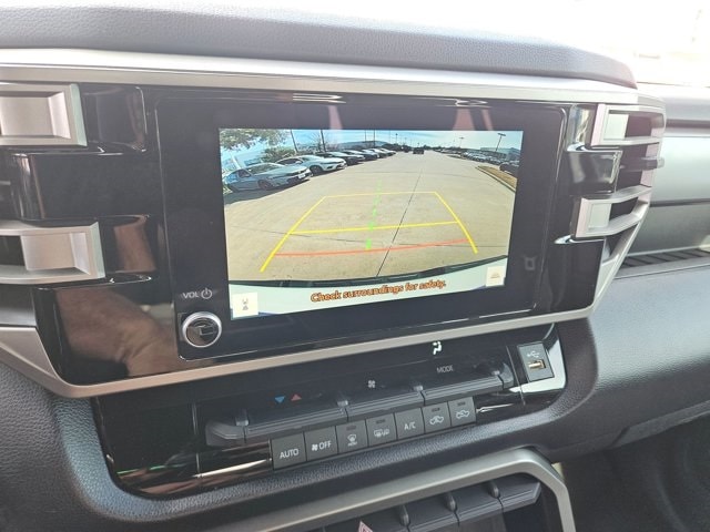 2025 Toyota Tundra SR5 - Photo 20