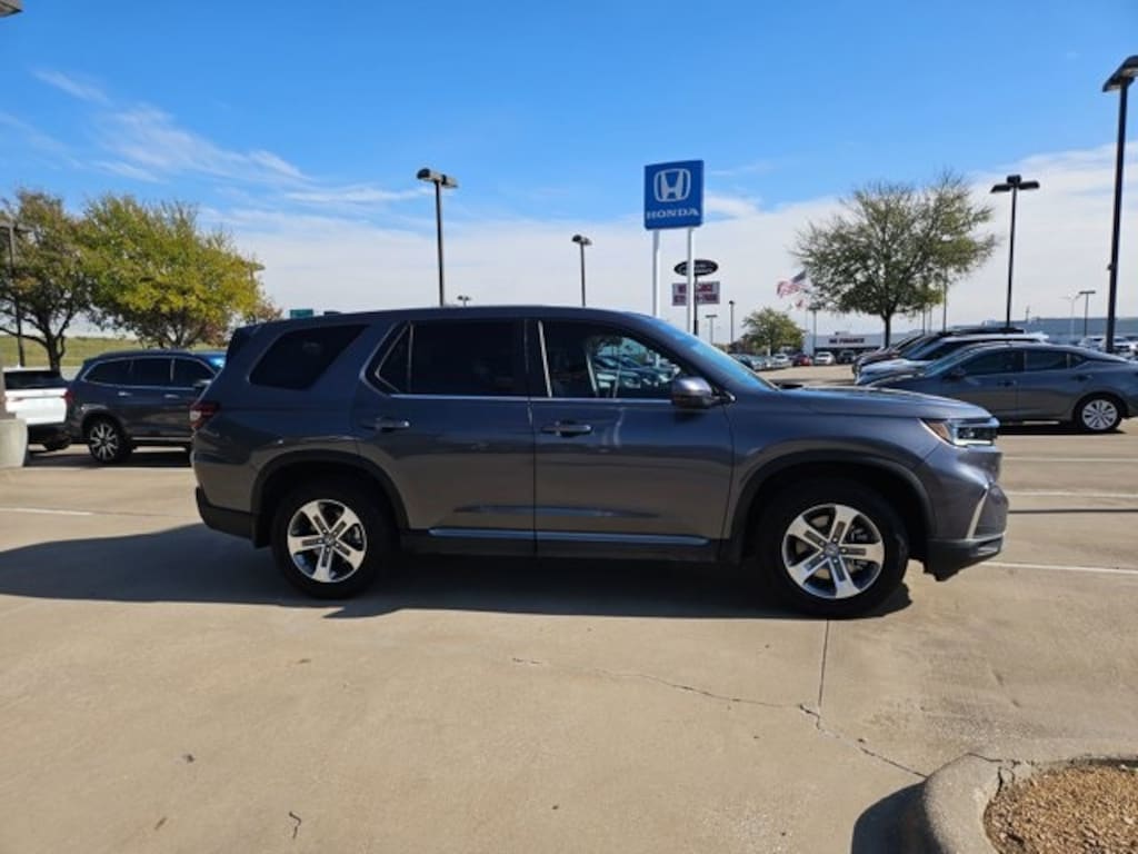 Used 2024 Honda Pilot EX-L SUV