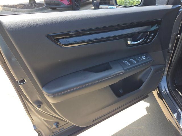 2026 Honda CR-V Sport Touring - Photo 13