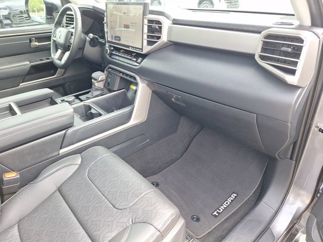 2024 Toyota Tundra Limited - Photo 35