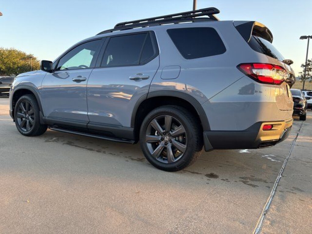 New 2026 Honda Pilot Sport SUV