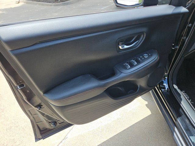 2025 Honda HR-V Sport - Photo 13
