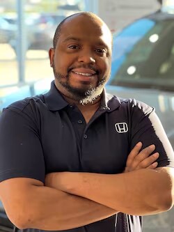 Staff member Christopher Lewis from ID_ac17b8da4d38