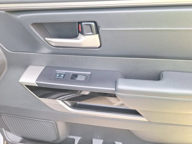 2024 Toyota Tundra Limited - Photo 37
