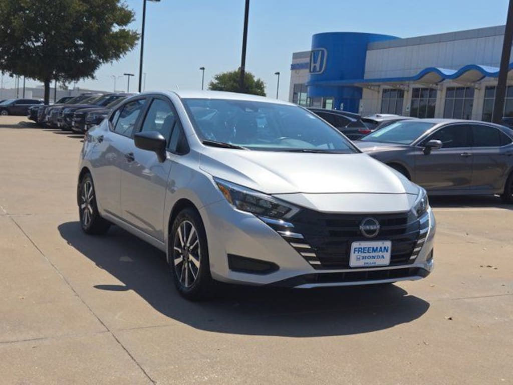 Used 2025 Nissan Versa 1.6 S Sedan