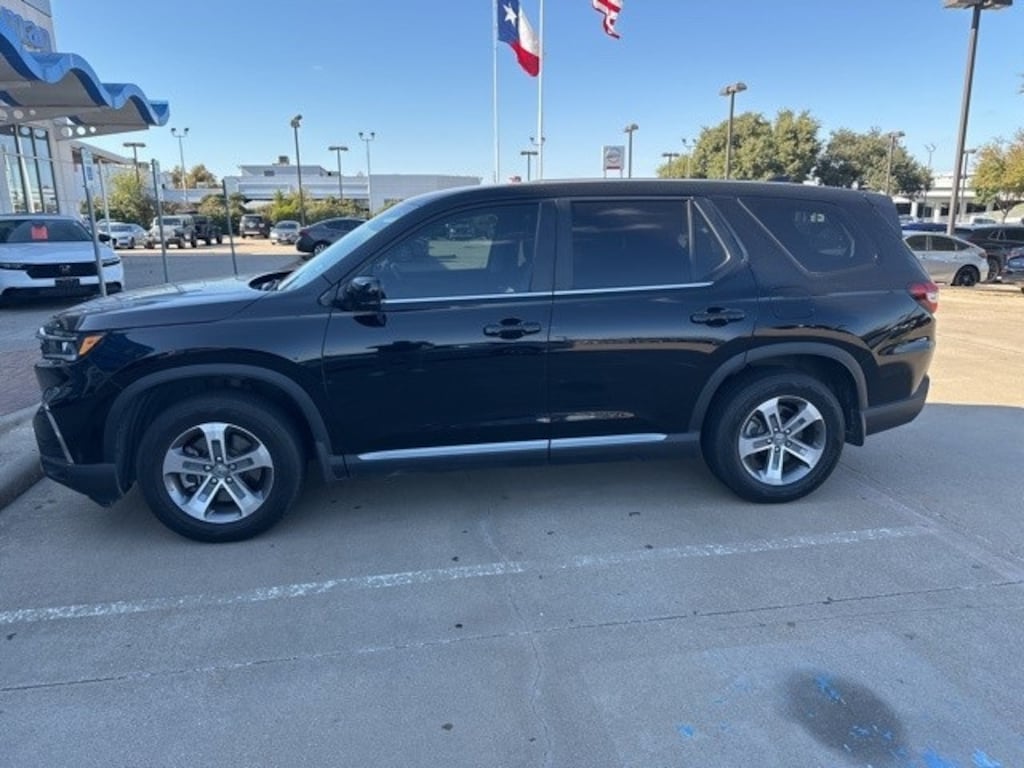 Certified 2025 Honda Pilot EX-L SUV