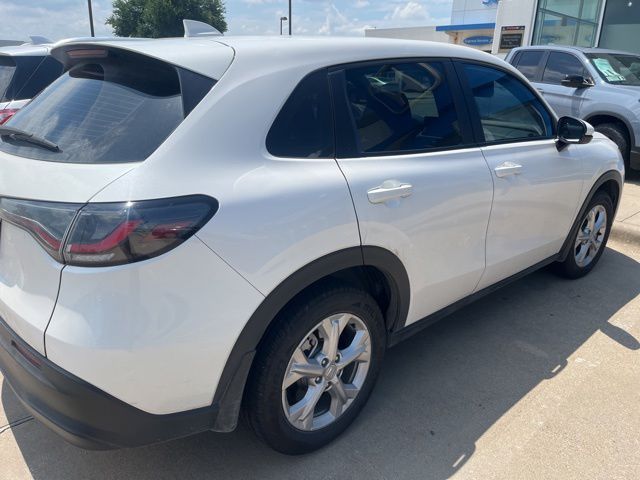2025 Honda HR-V LX 2WD's photo