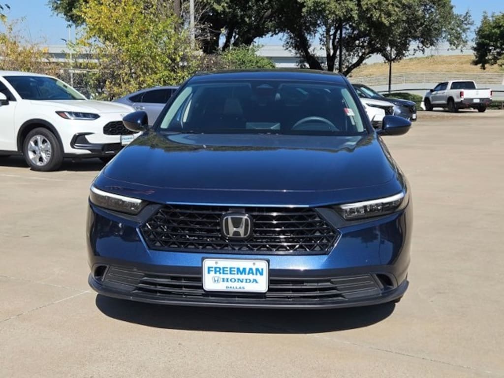 Used 2024 Honda Accord EX Sedan