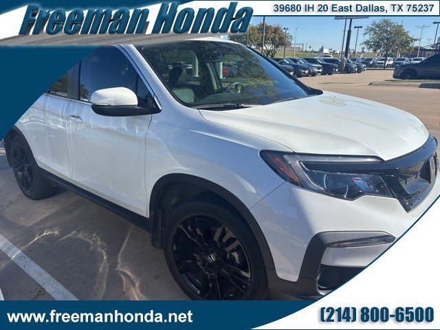 2022 Honda Pilot SE's photo