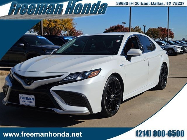 2021 Toyota Camry XSE's photo