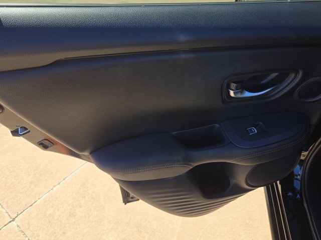 2025 Honda HR-V EX-L - Photo 12