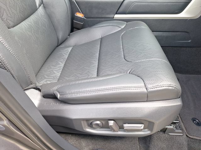 2024 Toyota Tundra Limited - Photo 36
