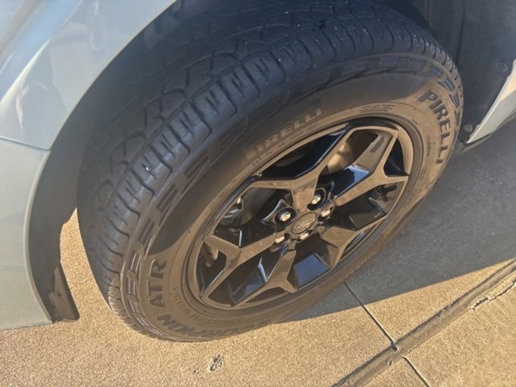 Used 2024 Ford Maverick Lariat Truck SuperCrew