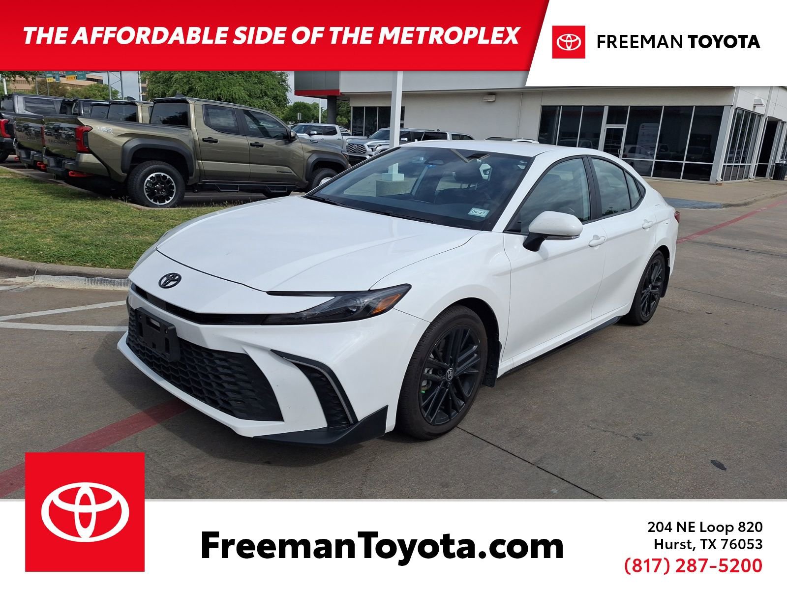 2025 Toyota Camry SE