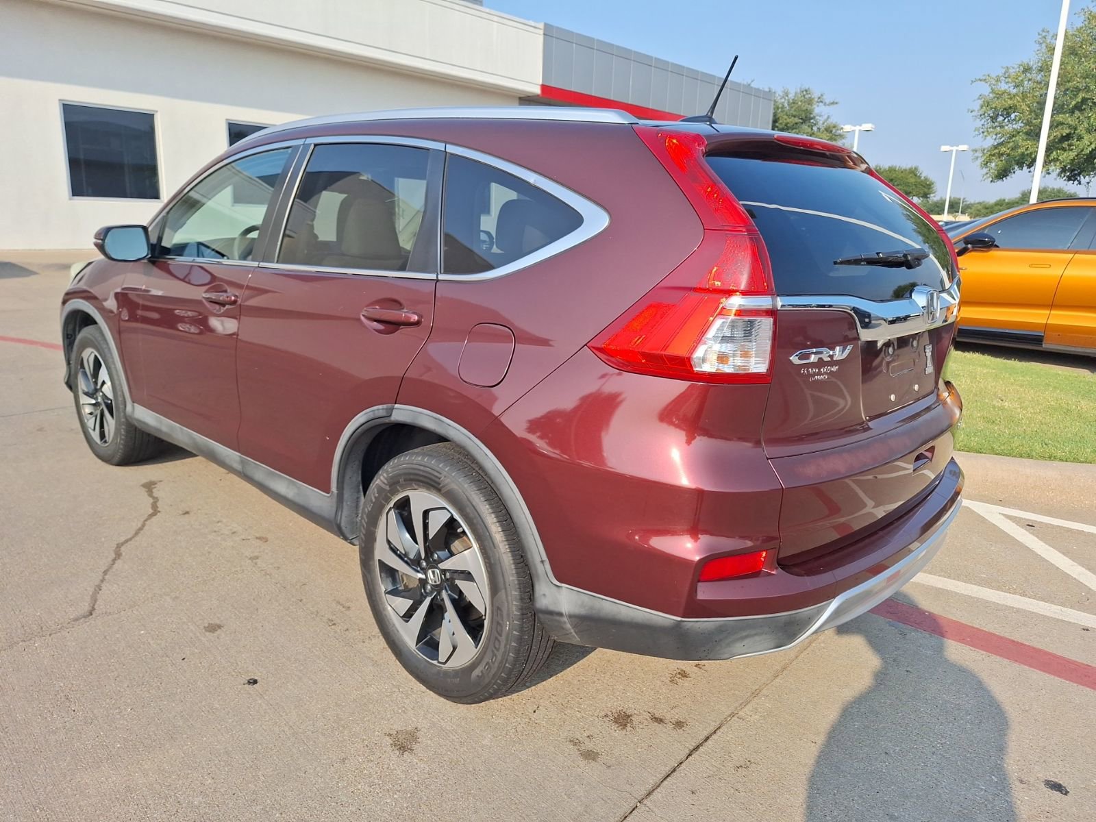 2015 Honda CR-V Touring photo 3