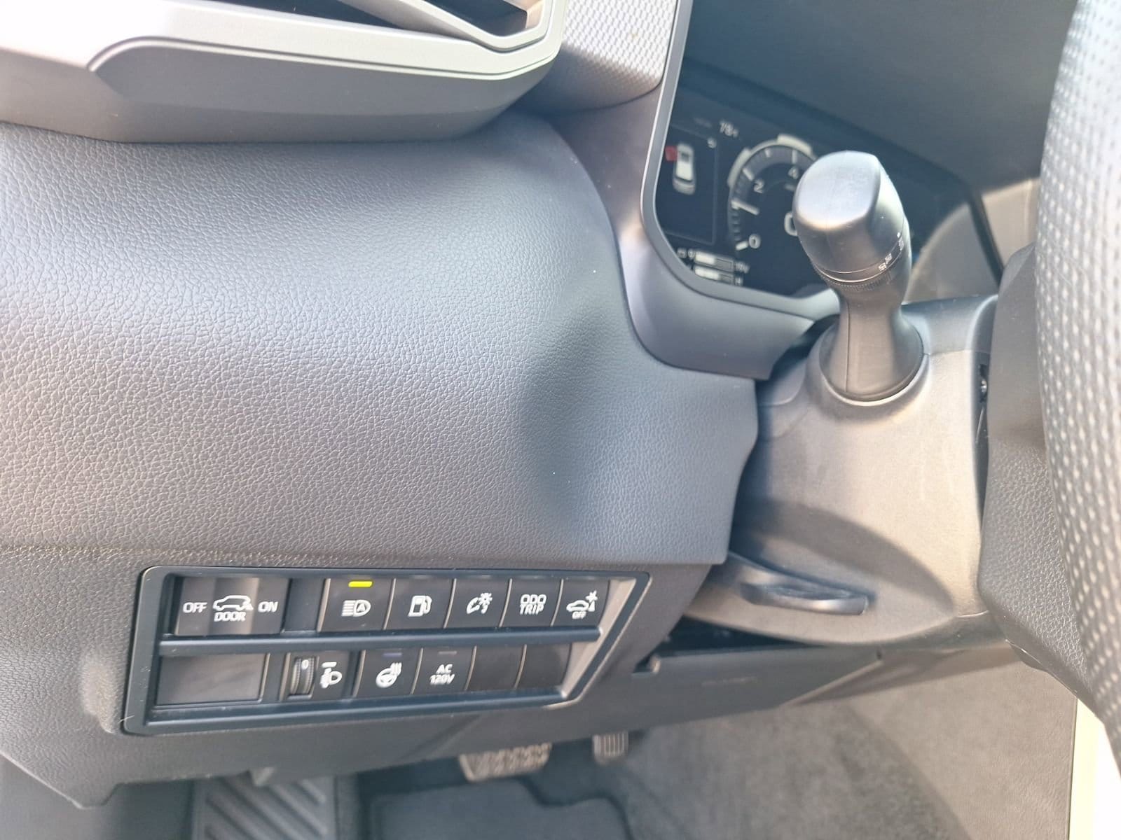 2024 Toyota Sequoia Limited - Photo 18