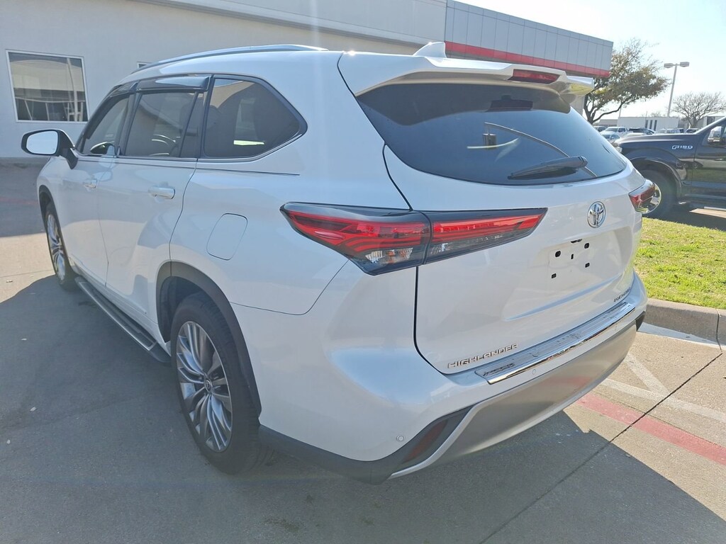 Used 2020 Toyota Highlander Platinum SUV