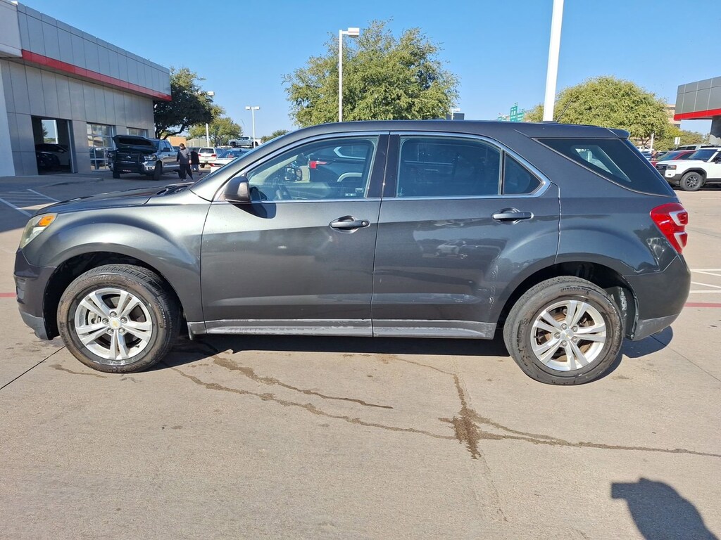 Used 2017 Chevrolet Equinox LS SUV