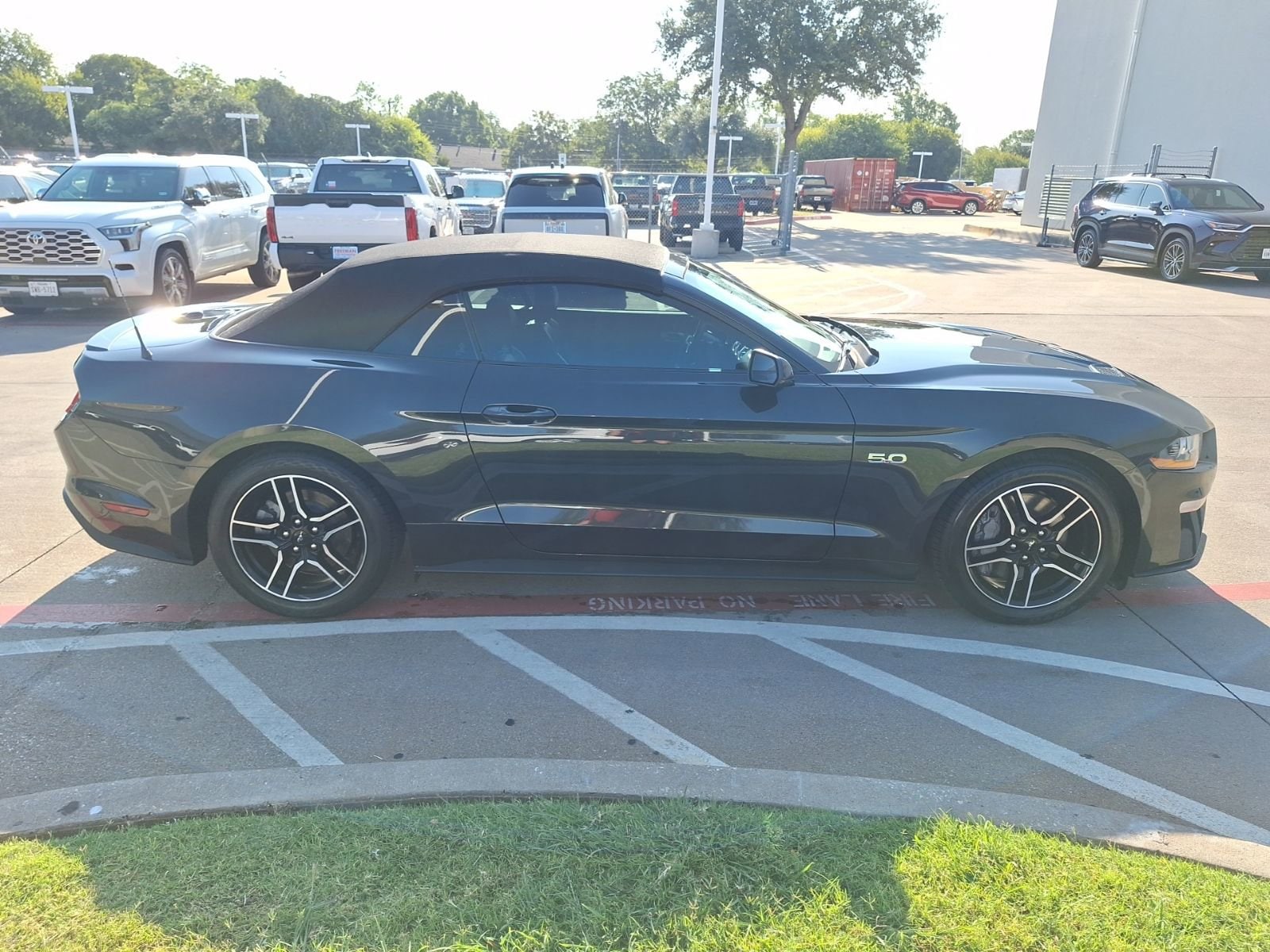2023 Ford Mustang GT Premium - Photo 7