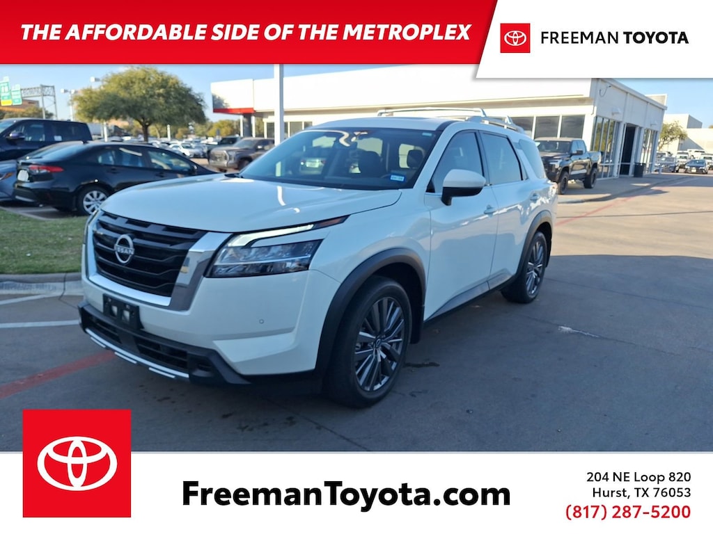 Used 2023 Nissan Pathfinder SL SUV