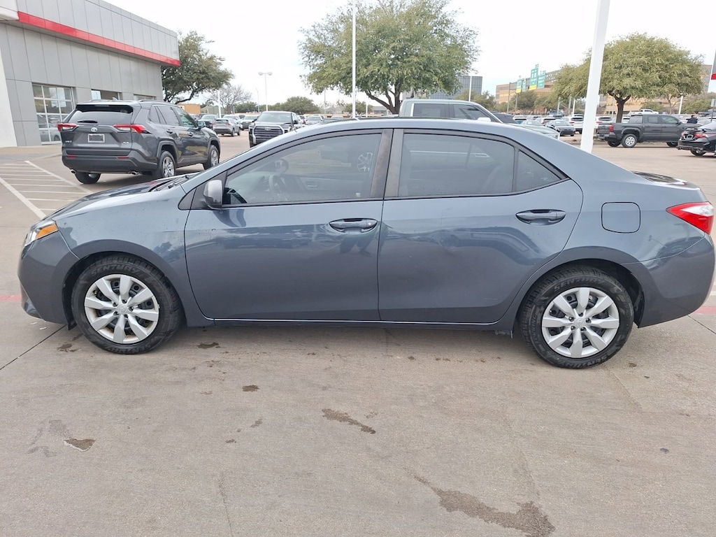 Used 2014 Toyota Corolla LE Sedan