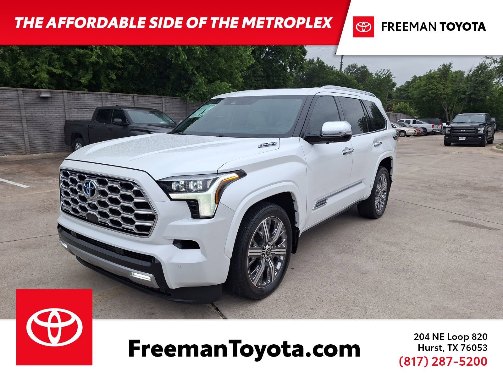 2023 Toyota Sequoia Capstone 4WD i-FORCE MAX Hybrid's photo