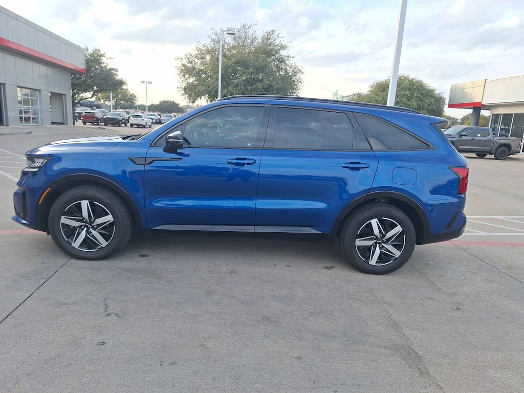 Used 2022 Kia Sorento EX SUV