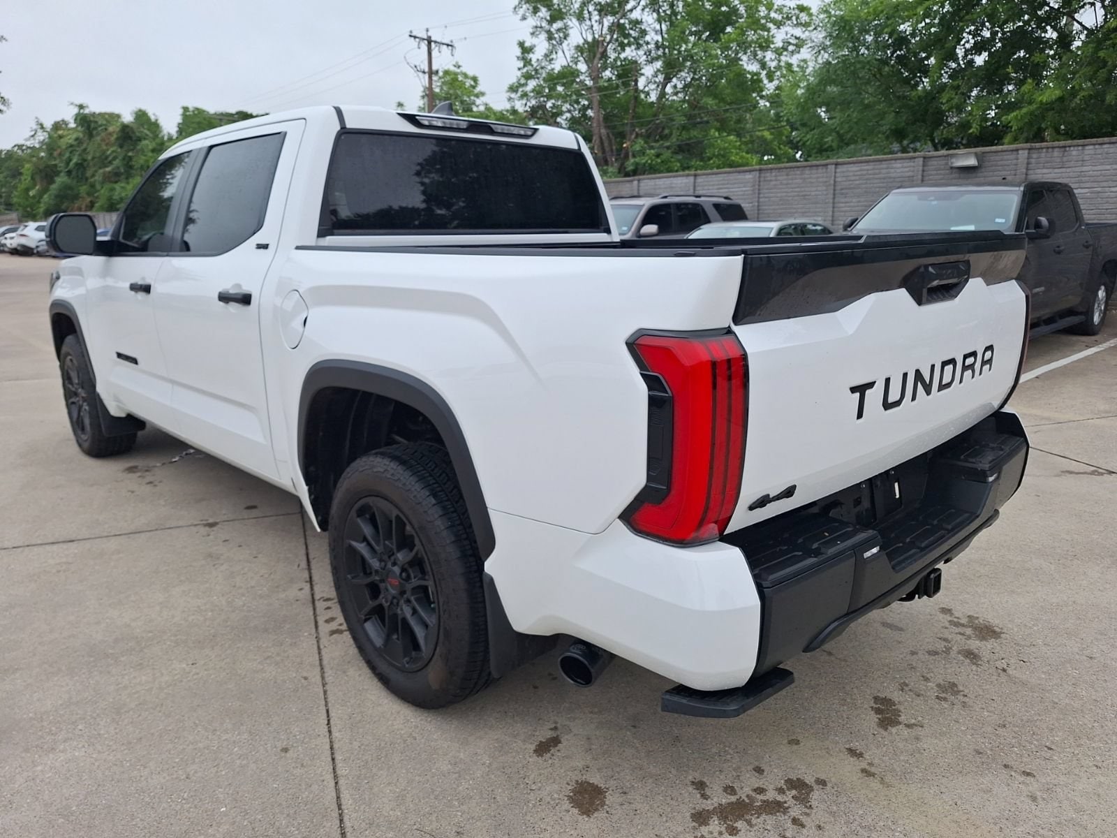 2025 Toyota Tundra SR5 - Photo 4