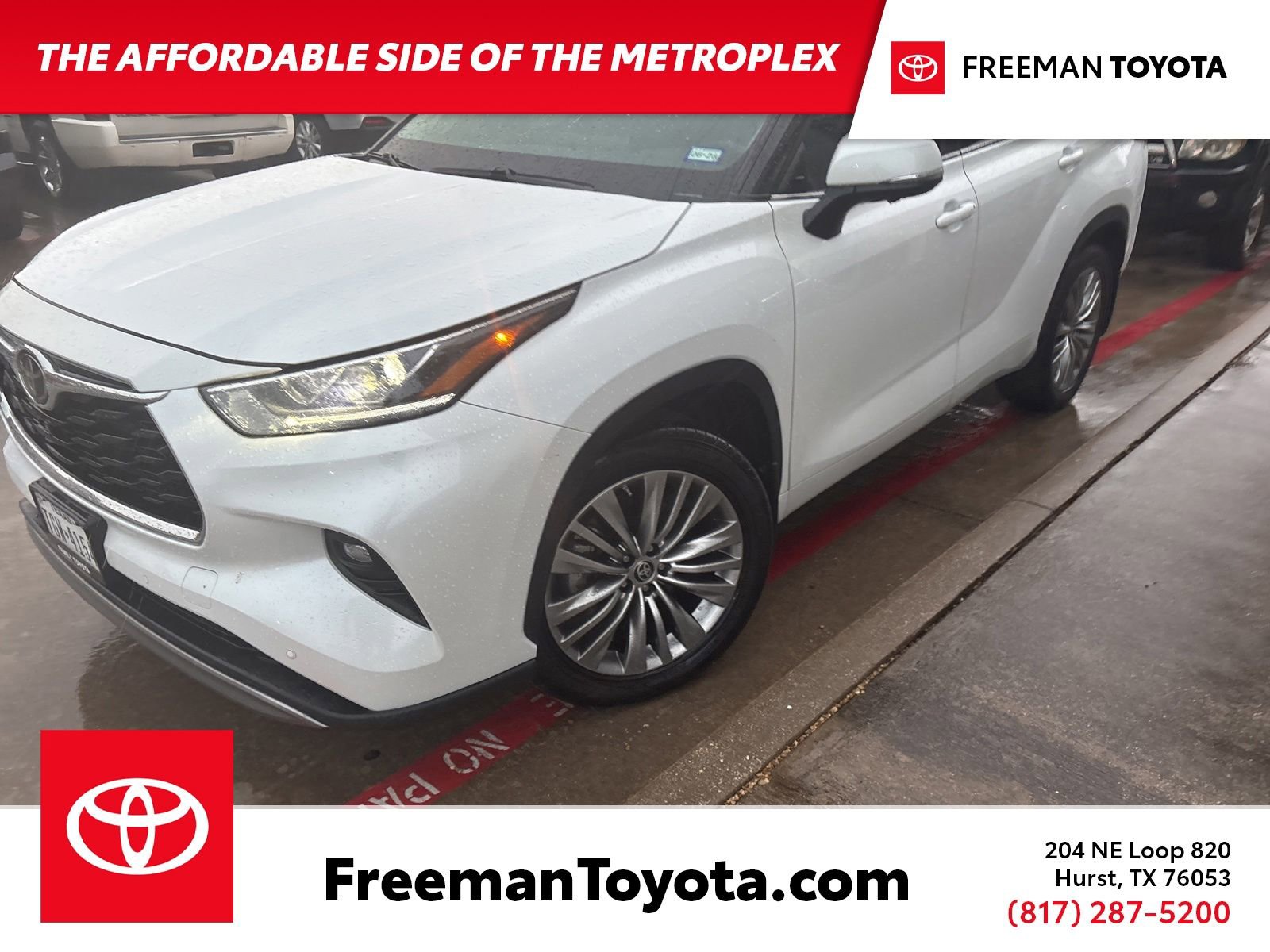 2023 Toyota Highlander Platinum FWD's photo