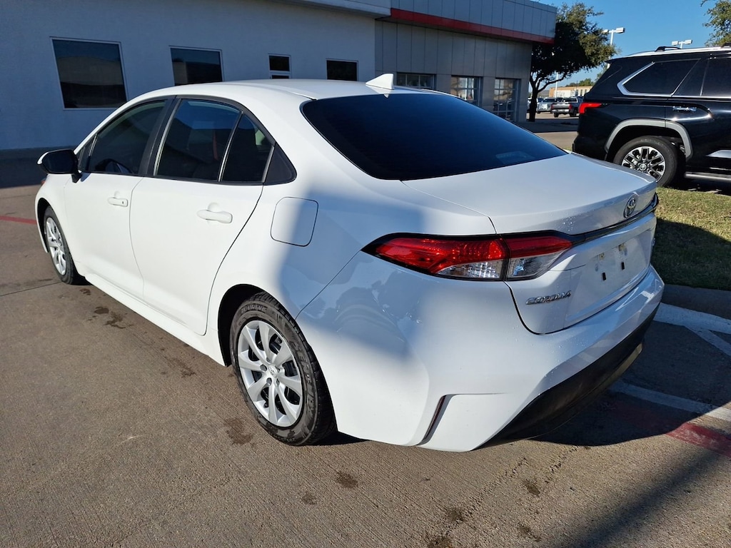 Used 2024 Toyota Corolla LE Sedan