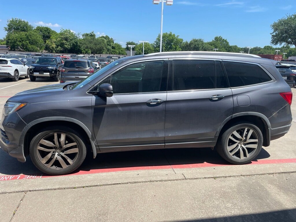 Used 2016 Honda Pilot Touring SUV