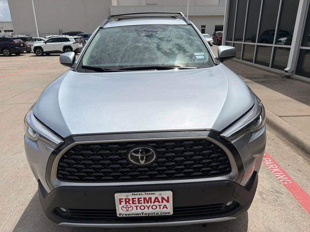 Used 2024 Toyota Corolla Cross XLE SUV
