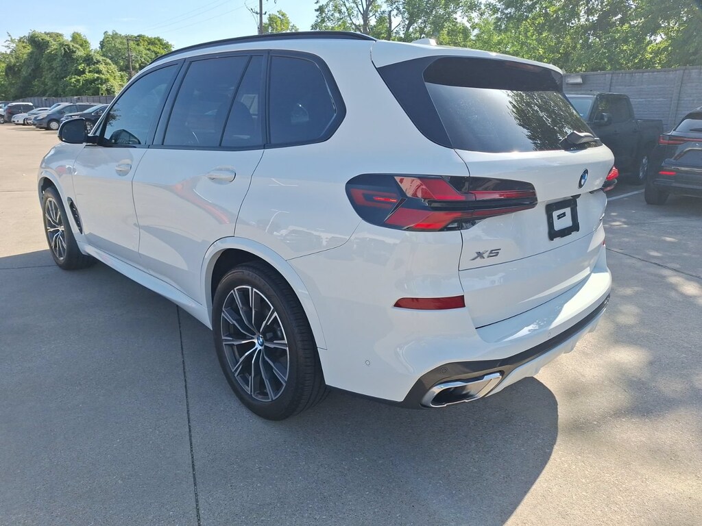 Used 2024 BMW X5 xDrive40i SUV