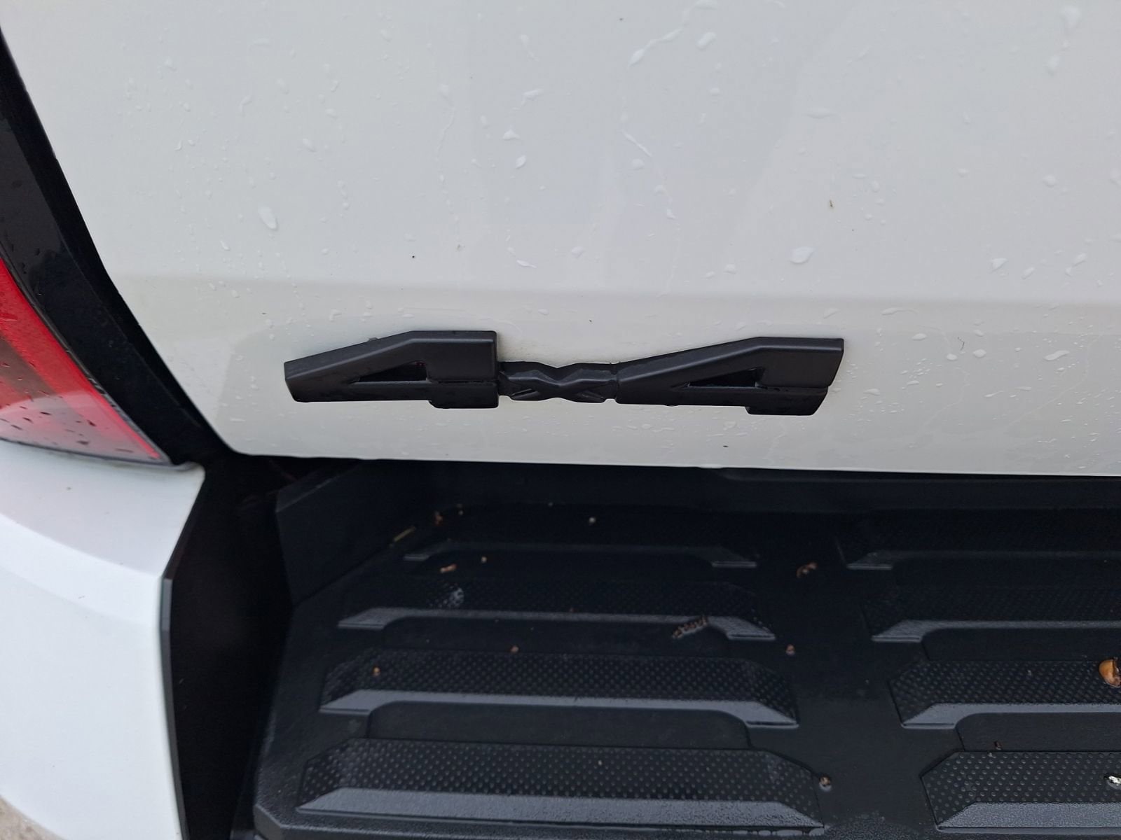 2025 Toyota Tundra SR5 - Photo 11