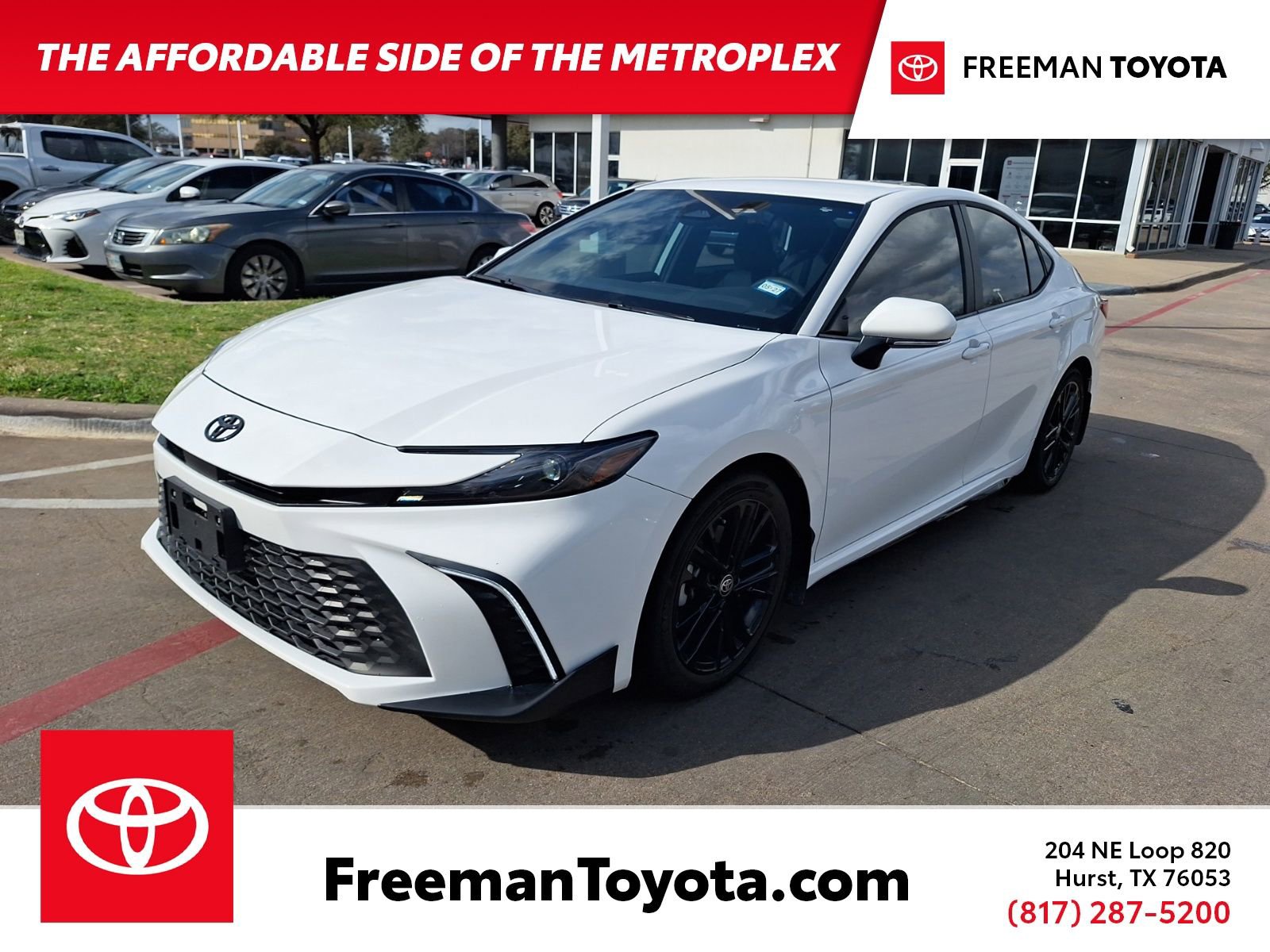 2025 Toyota Camry SE