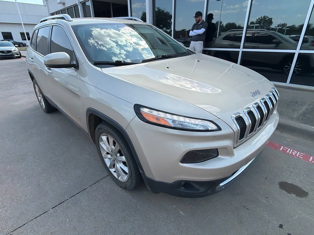 Used 2015 Jeep Cherokee Limited SUV