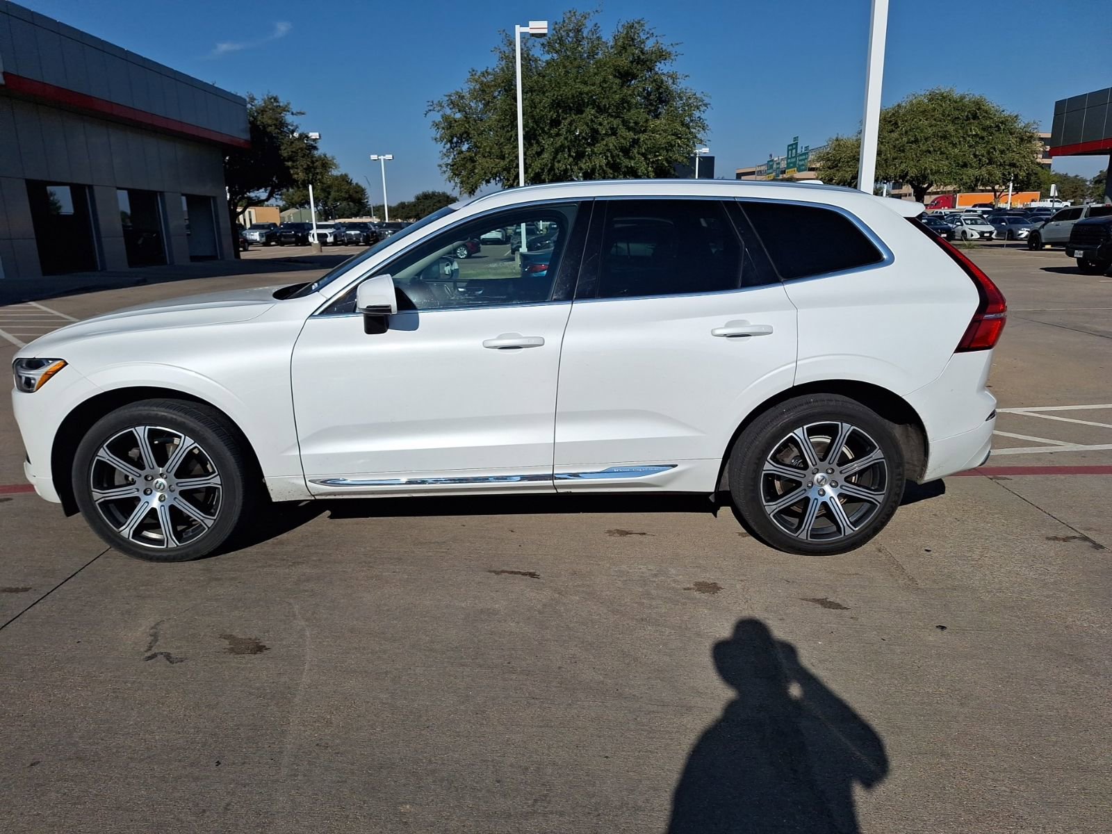 2020 Volvo XC60 T6 Inscription photo 2
