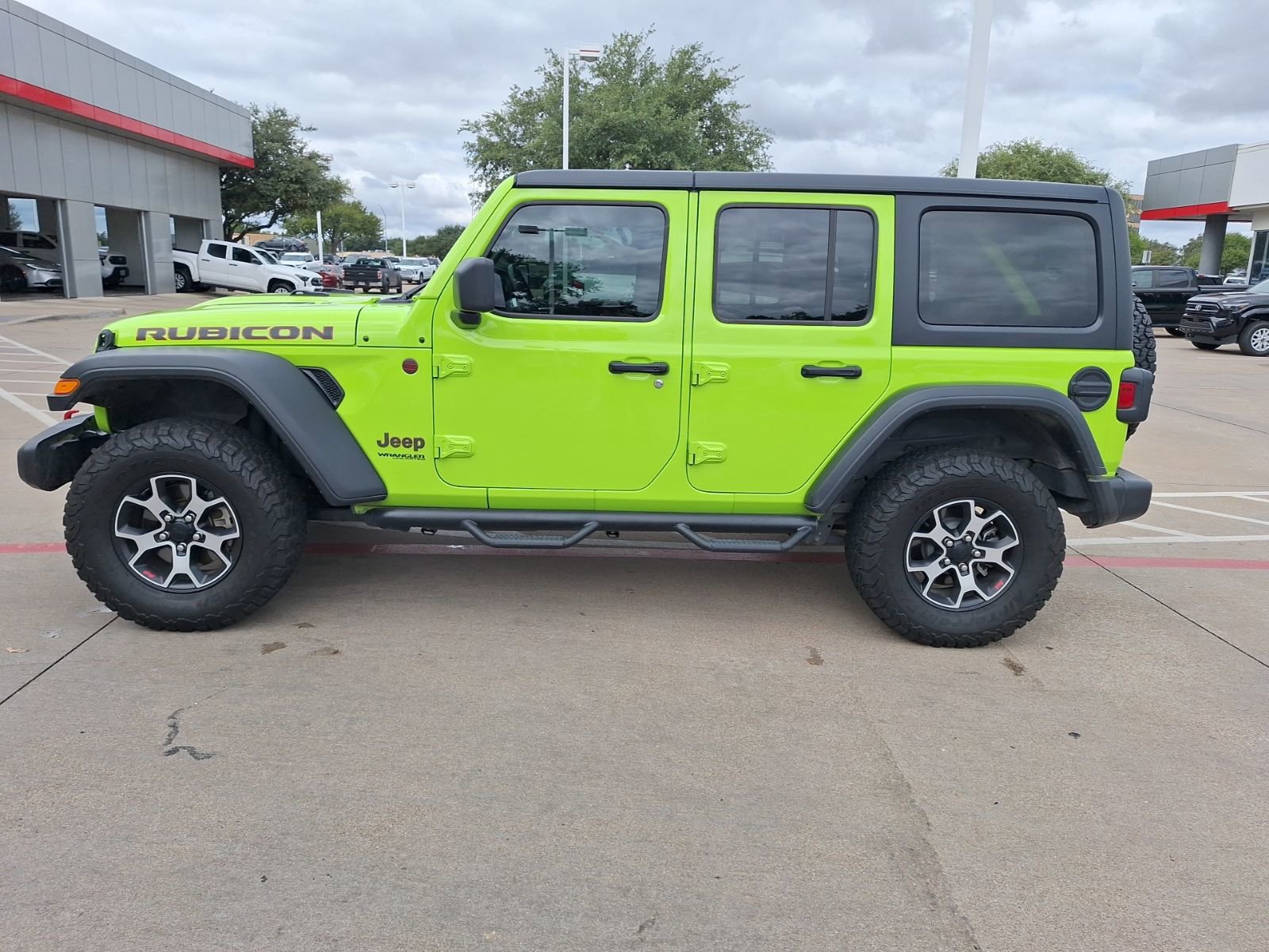2021 Jeep Wrangler Unlimited Rubicon photo 2