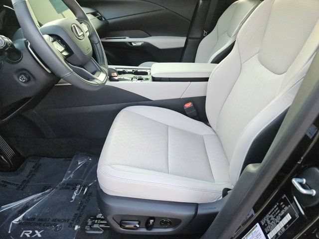 2024 Lexus RX Hybrid 350h - Photo 19
