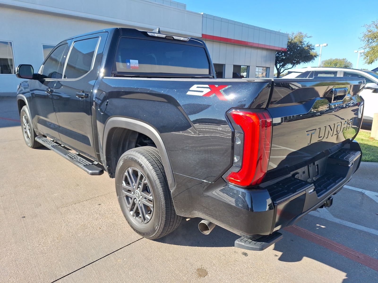 2024 Toyota Tundra SR5 photo 2