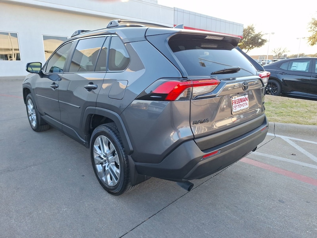 Used 2025 Toyota RAV4 - Convenience Pkg SUV