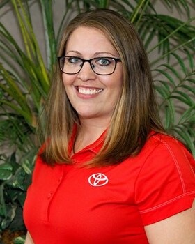 Staff member Elizabeth Soward from 469b5a491b3a