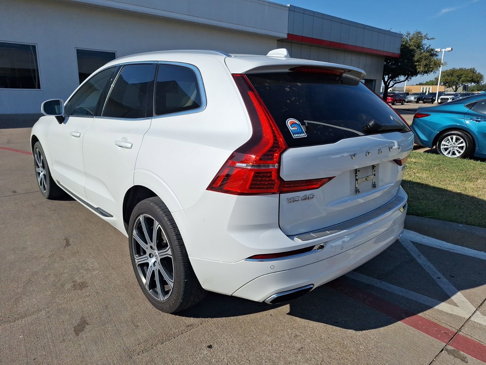 2020 Volvo XC60 T6 Inscription photo 3