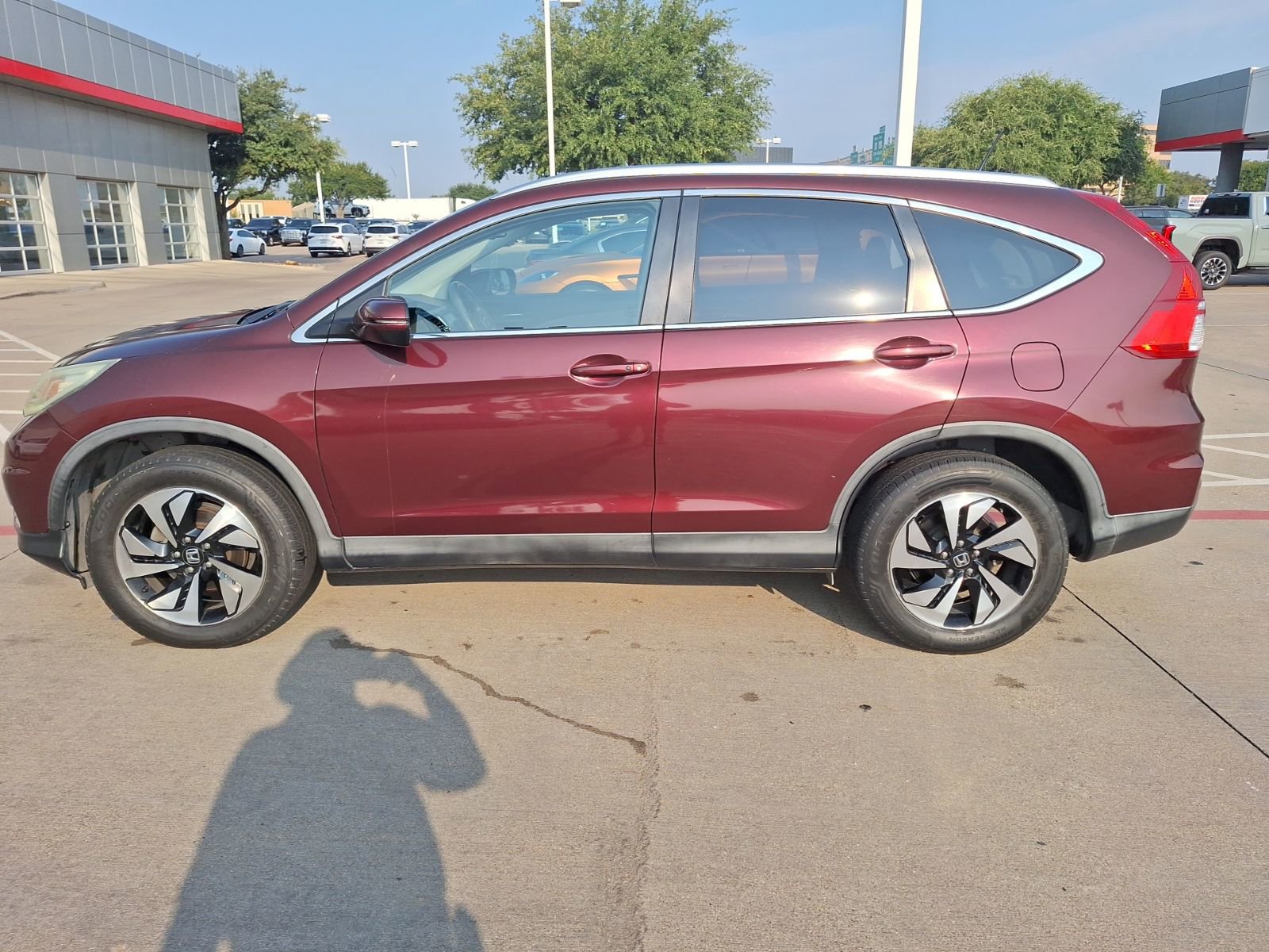 2015 Honda CR-V Touring photo 2